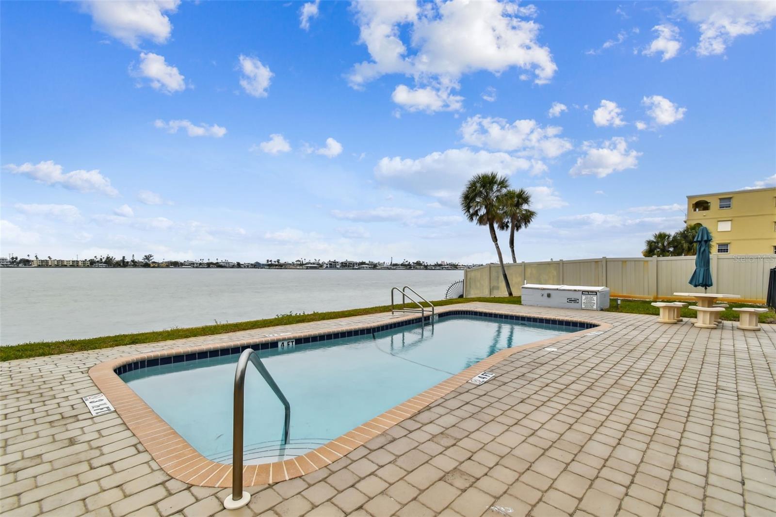 800 MADONNA BLVD #2, TIERRA VERDE, FL, 33715