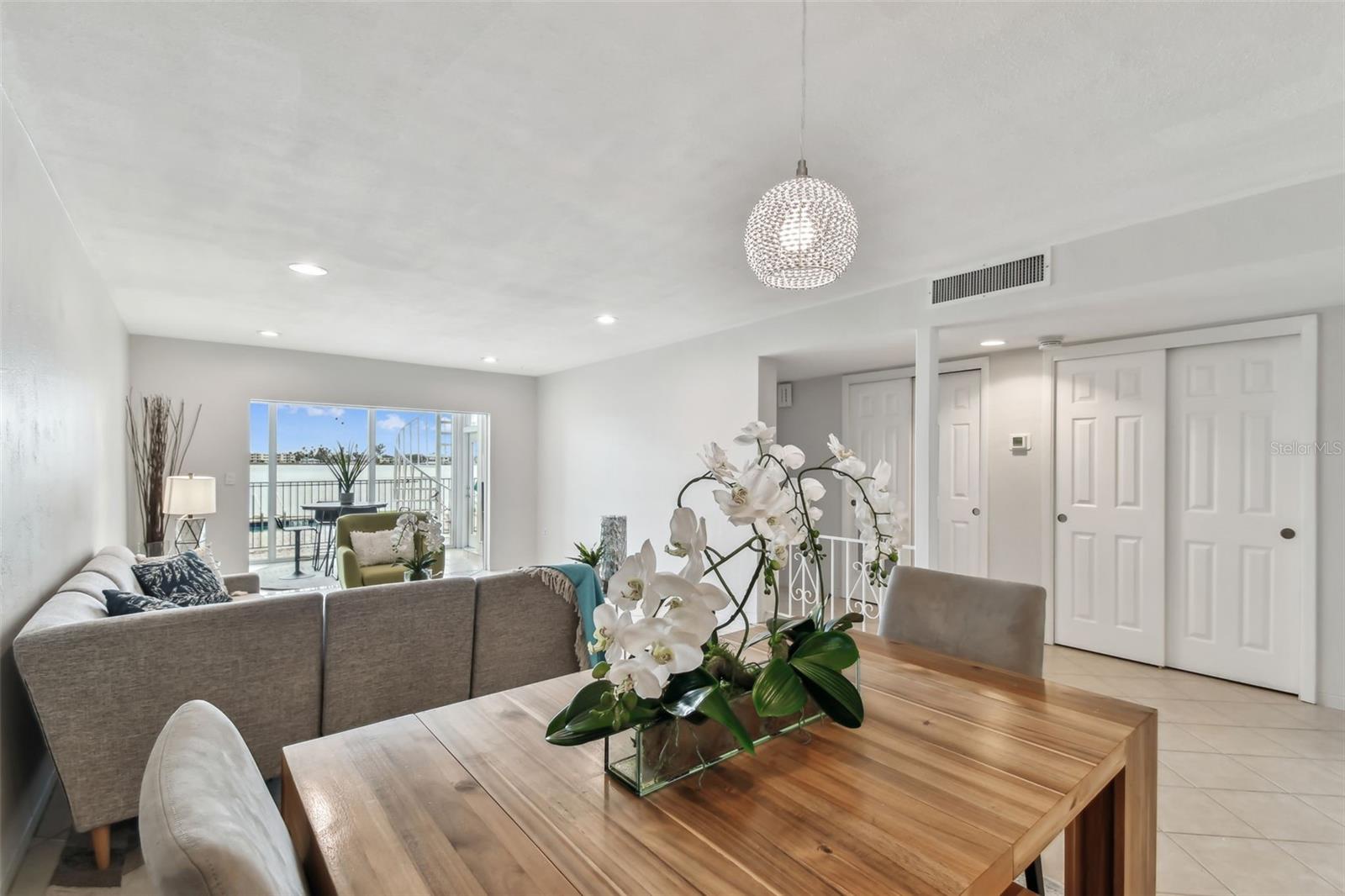 800 MADONNA BLVD #2, TIERRA VERDE, FL, 33715