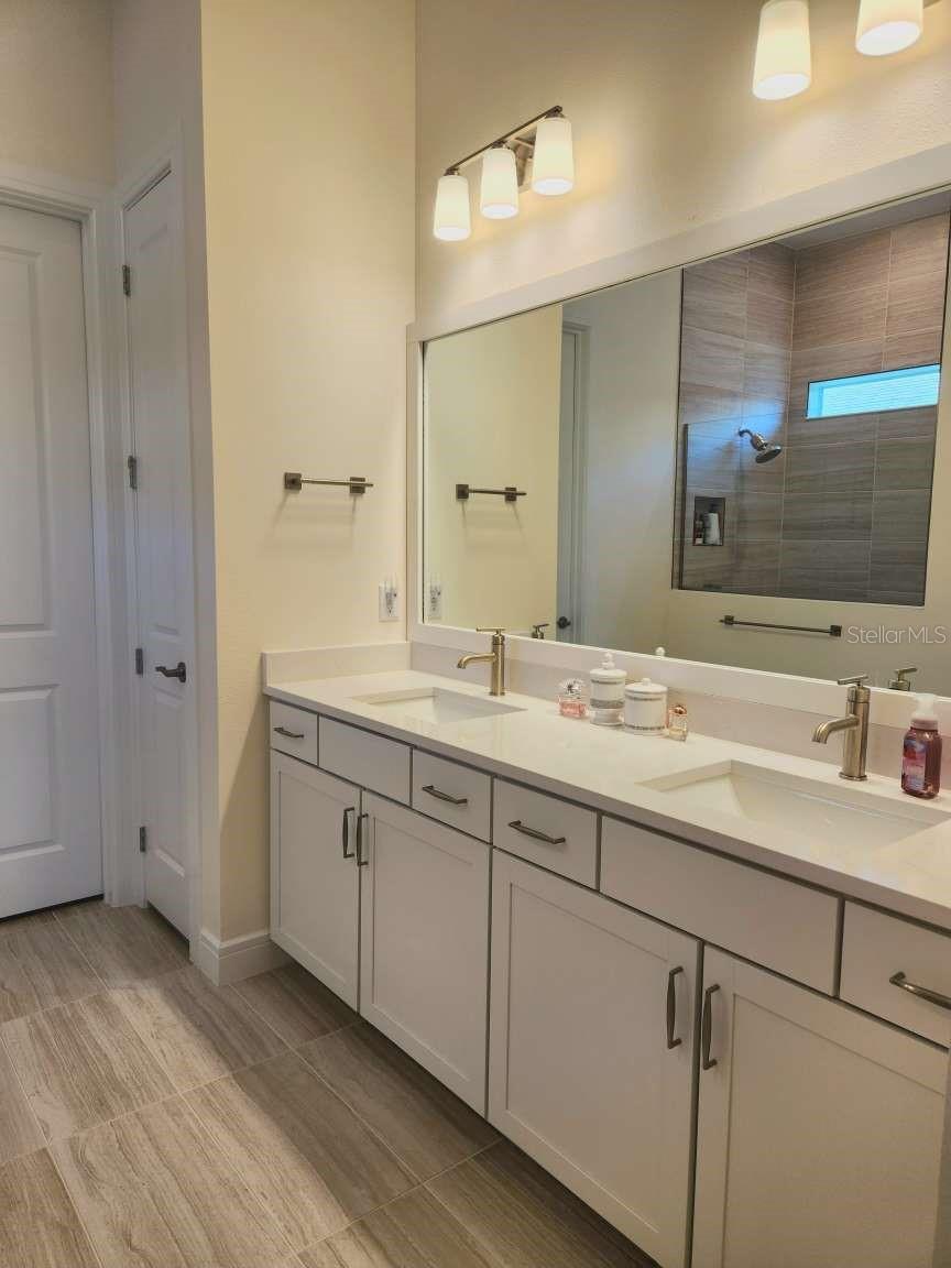 9024 BARRIER COAST TRL, PARRISH, FL, 34219