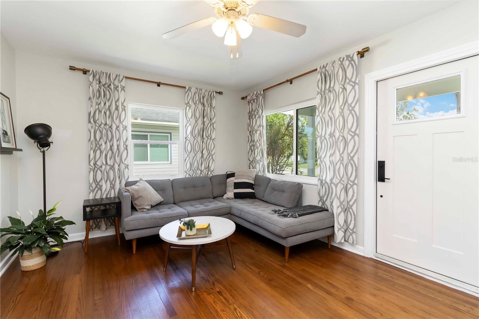 2834 10TH AVE N, ST PETERSBURG, FL, 33713