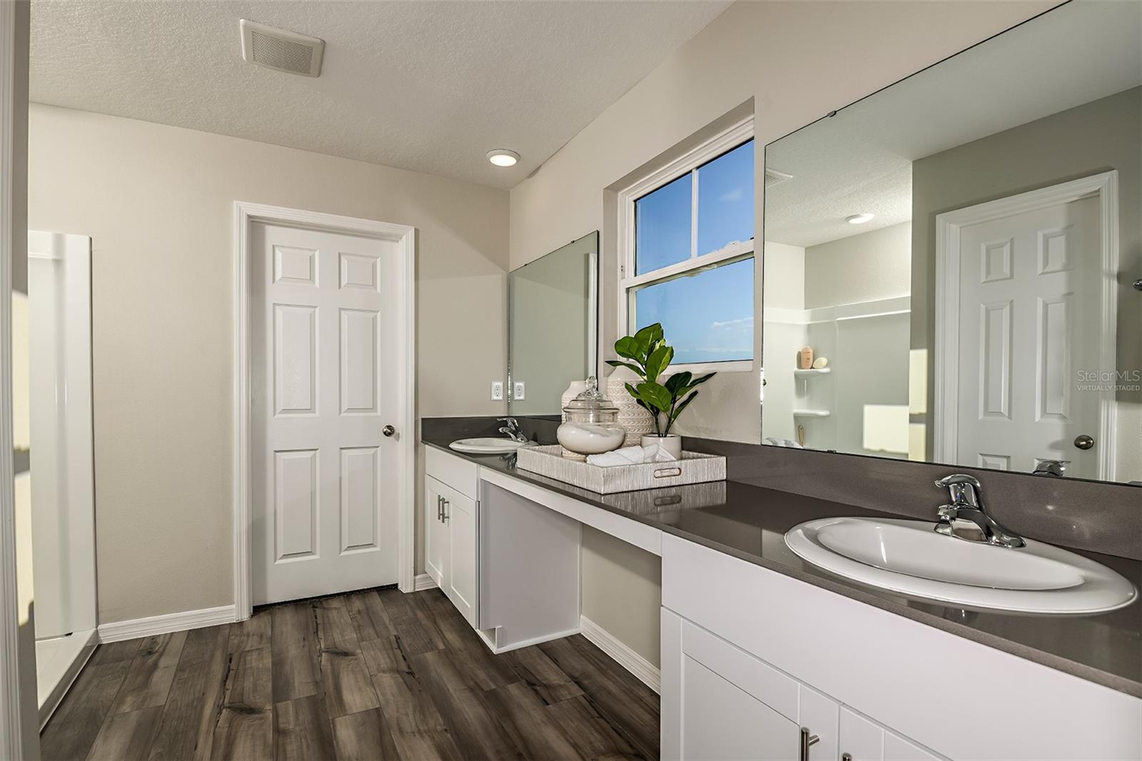 14819 SUMMER BRANCH DR DR, LITHIA, FL, 33547