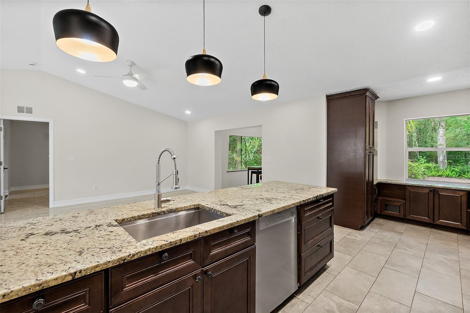 7 ZEOLITE PL, PALM COAST, FL, 32164