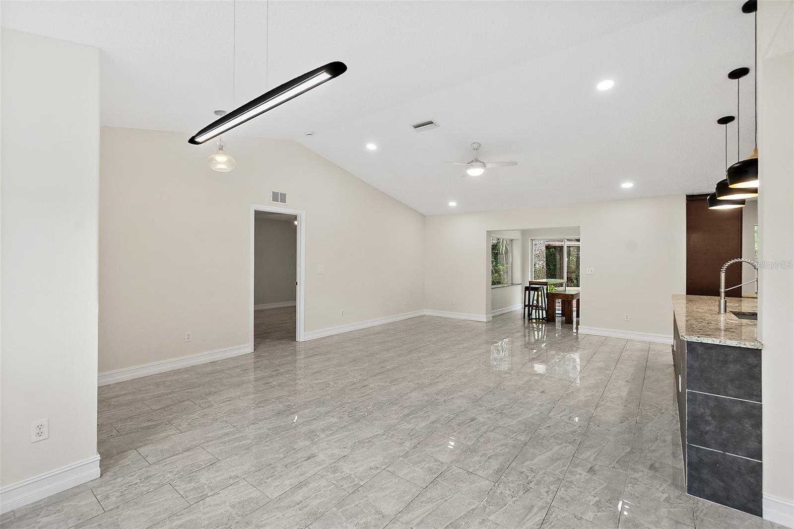 7 ZEOLITE PL, PALM COAST, FL, 32164