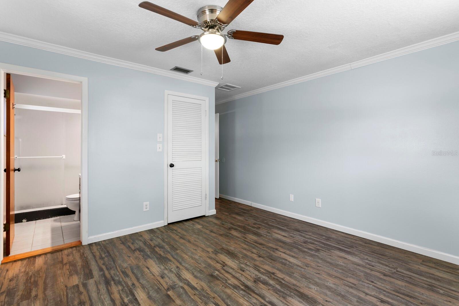 5860 99TH AVE N, PINELLAS PARK, FL, 33782