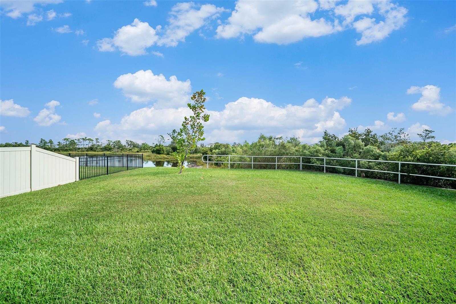 5430 THISTLE FIELD CT, WESLEY CHAPEL, FL, 33545