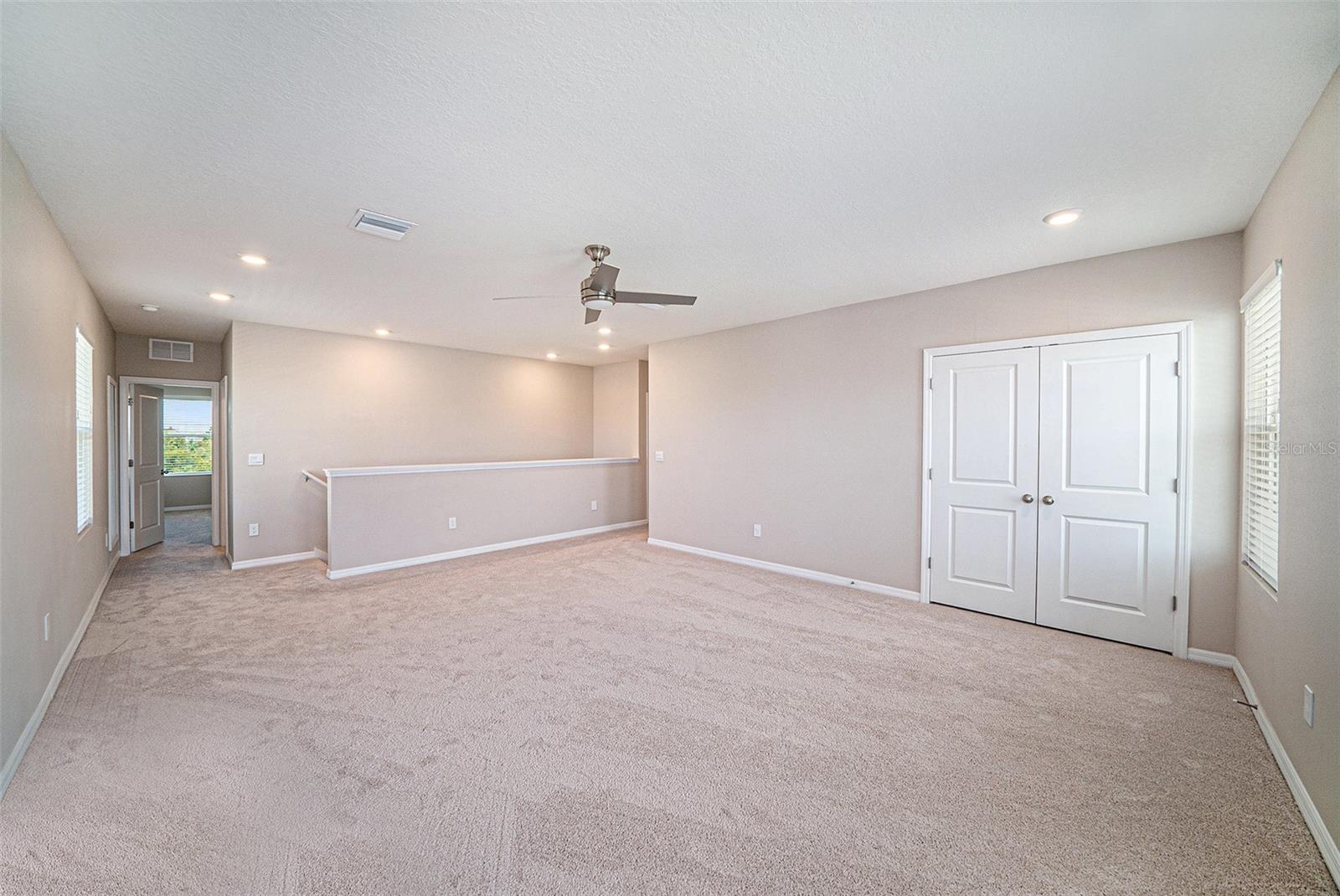 5430 THISTLE FIELD CT, WESLEY CHAPEL, FL, 33545