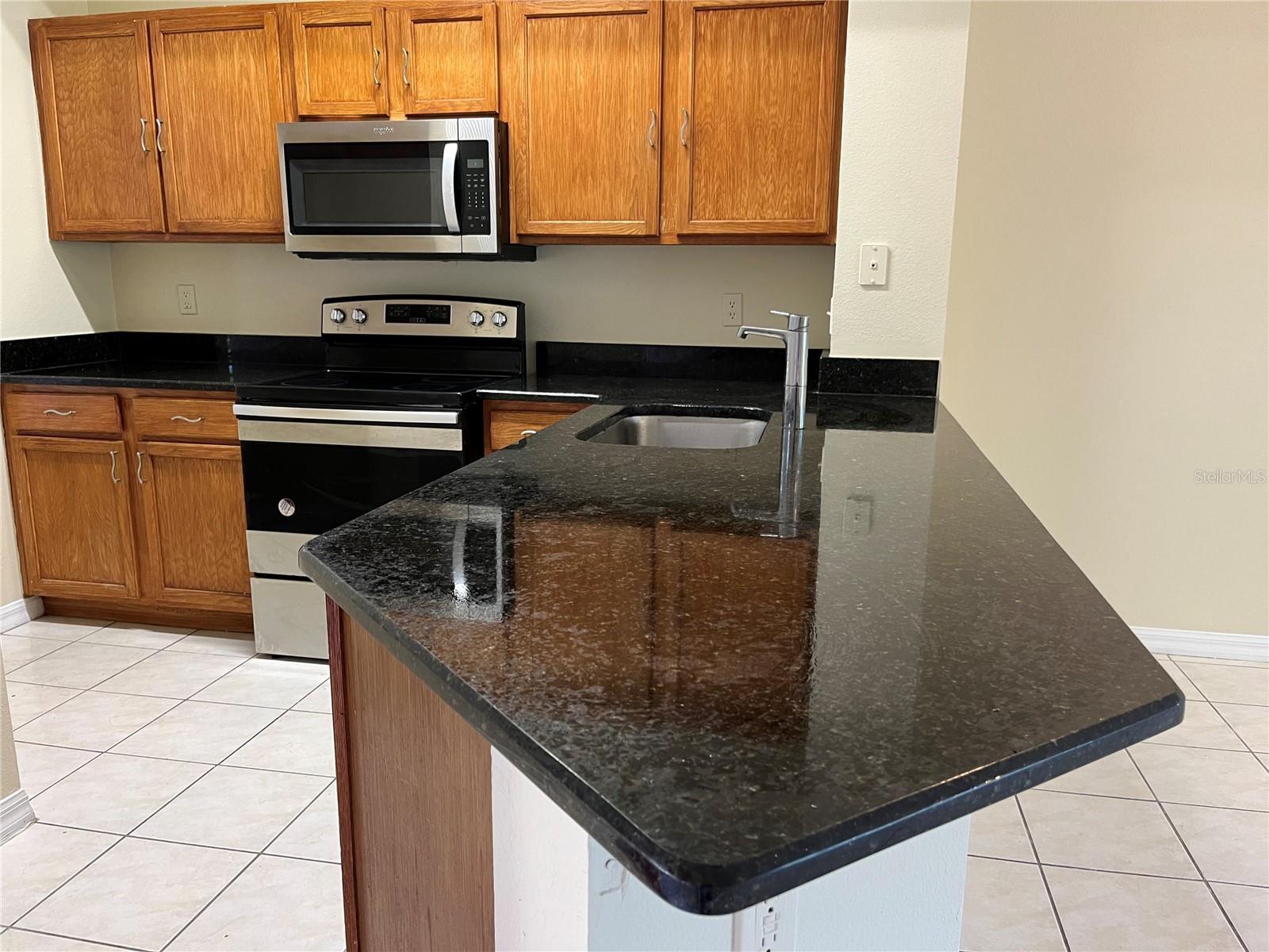 8431 CRYSTAL COVE LOOP, KISSIMMEE, FL, 34747