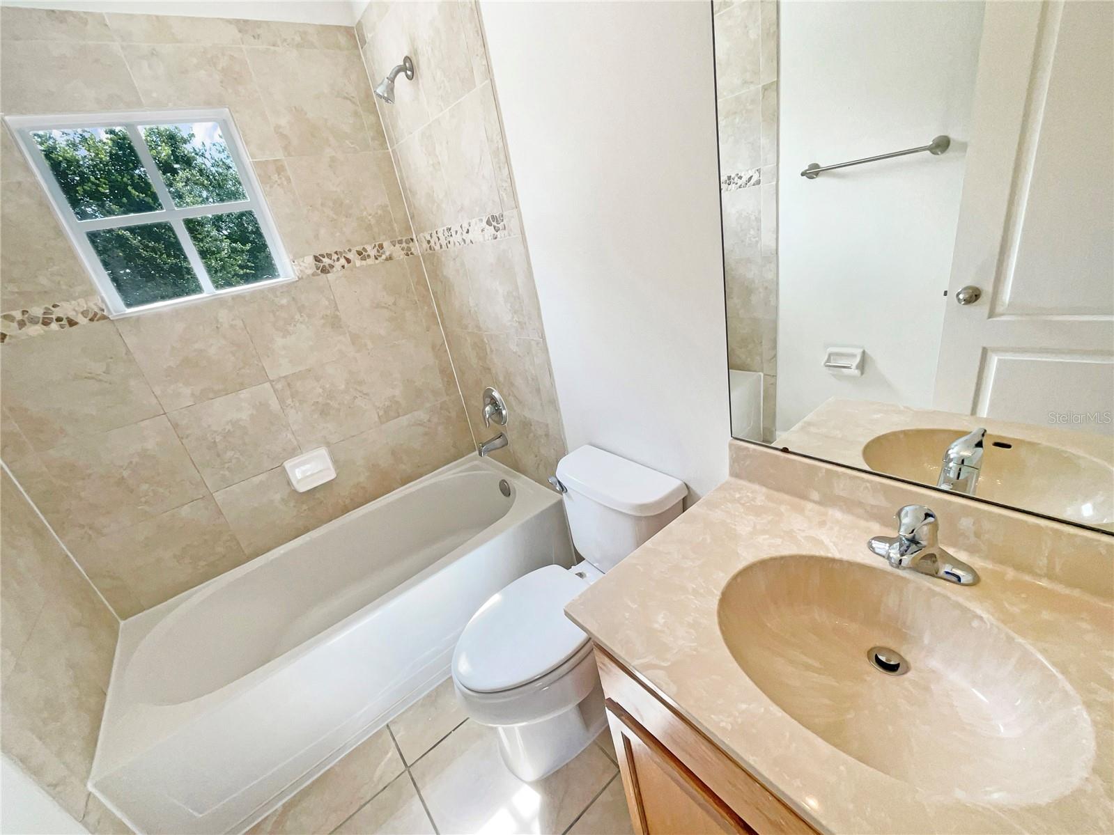 10429 AVELAR RIDGE DR, RIVERVIEW, FL, 33578