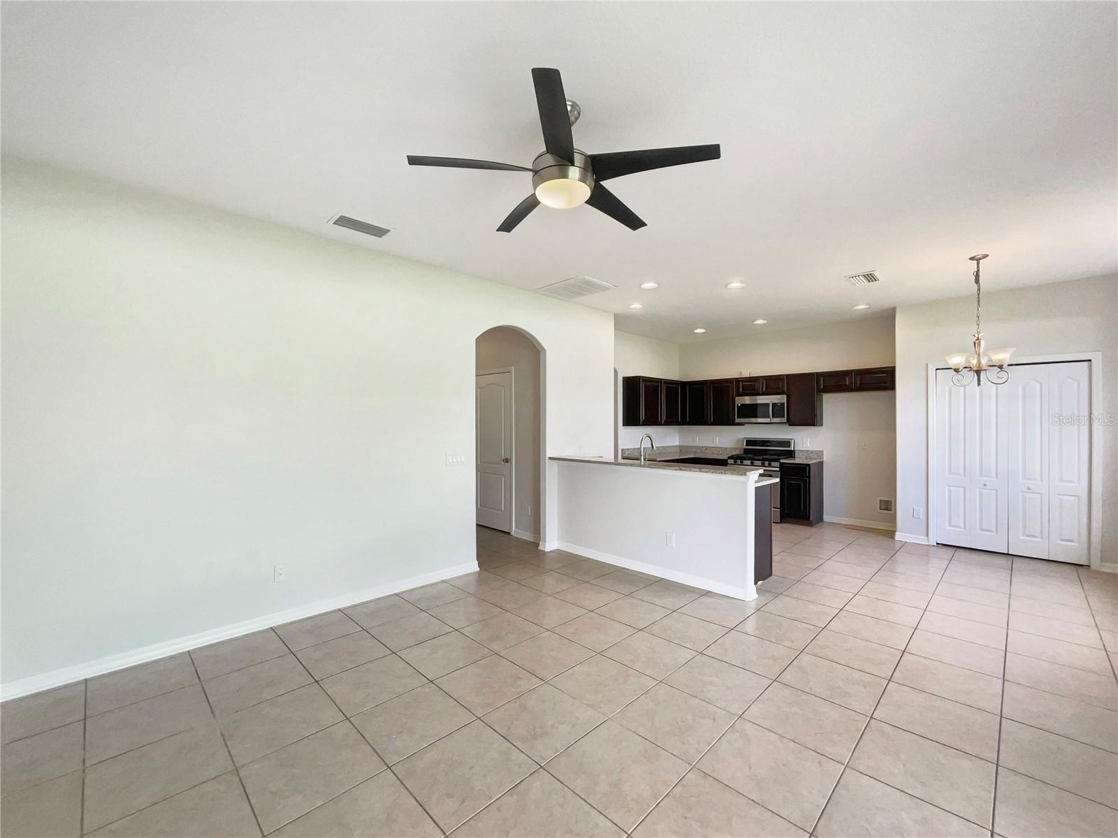 10429 AVELAR RIDGE DR, RIVERVIEW, FL, 33578