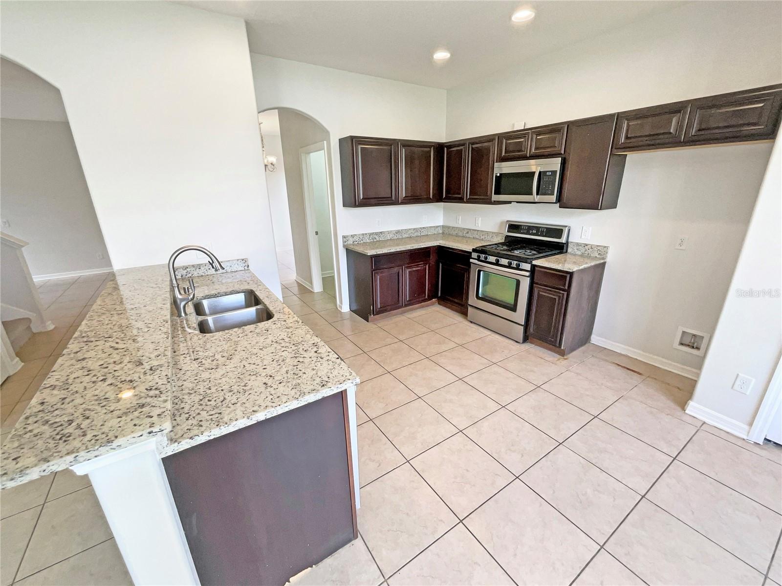 10429 AVELAR RIDGE DR, RIVERVIEW, FL, 33578