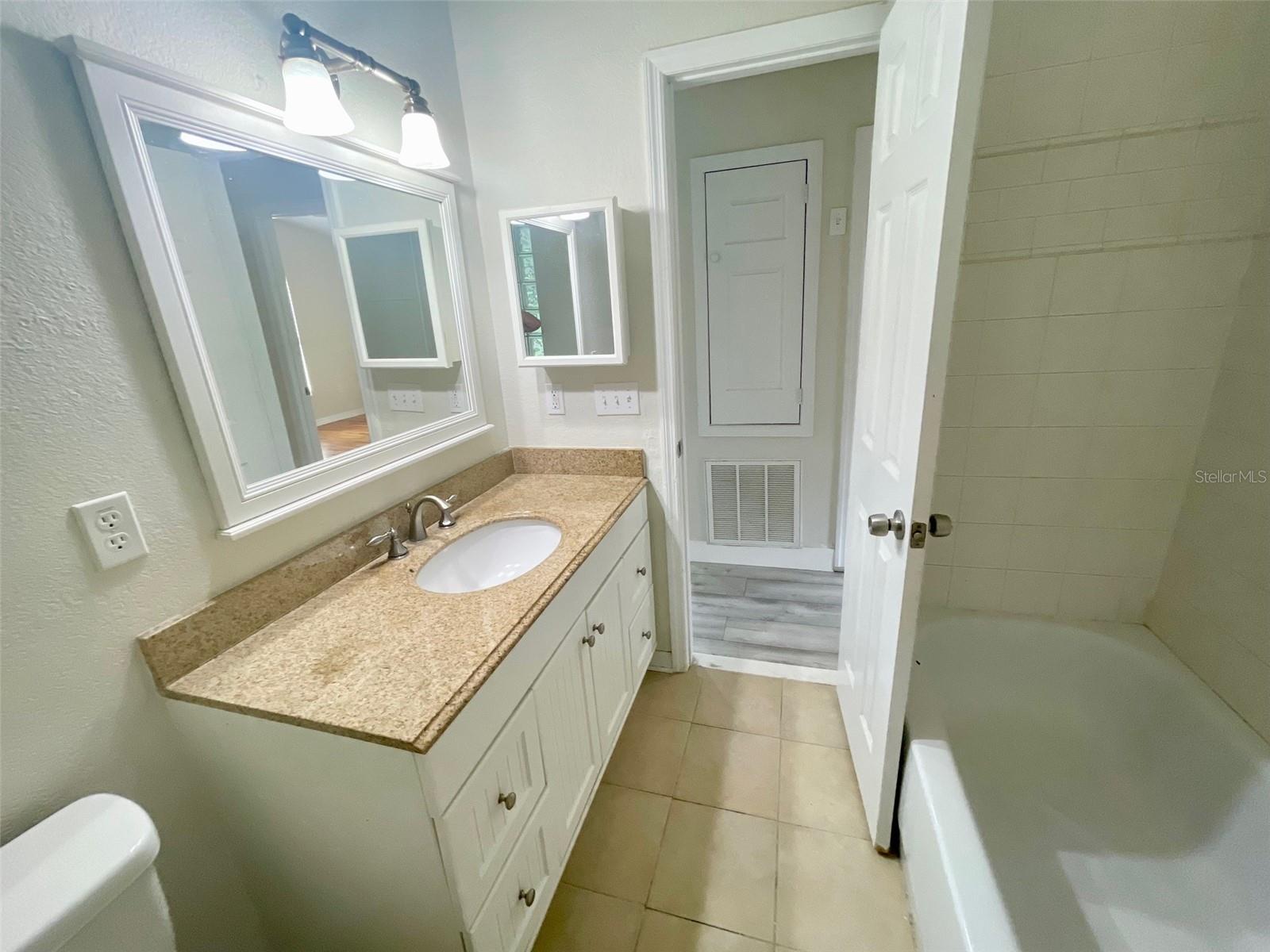 5065 HAYES RD, LAKELAND, FL, 33811