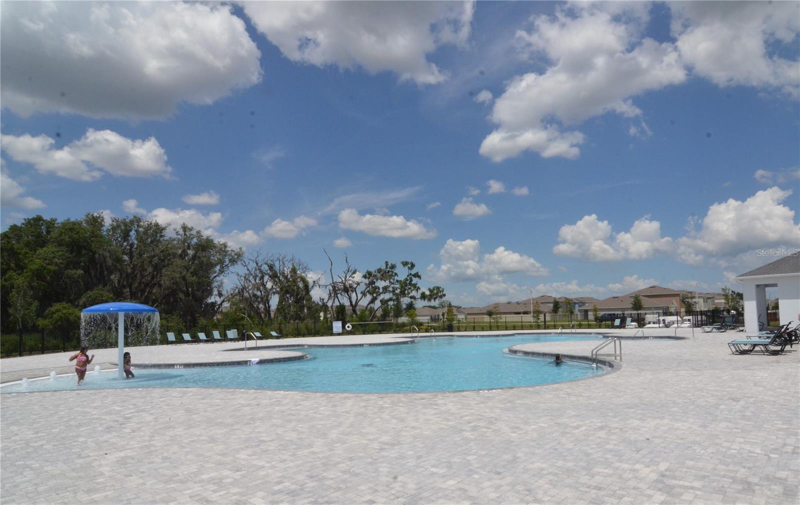 1053 WATERFALL BLVD, DAVENPORT, FL, 33837