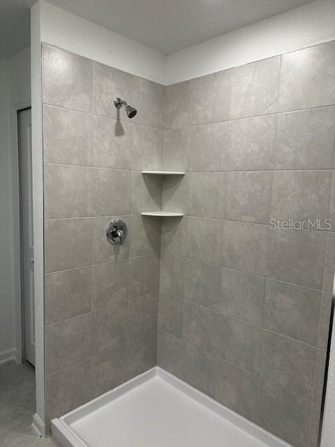 1053 WATERFALL BLVD, DAVENPORT, FL, 33837