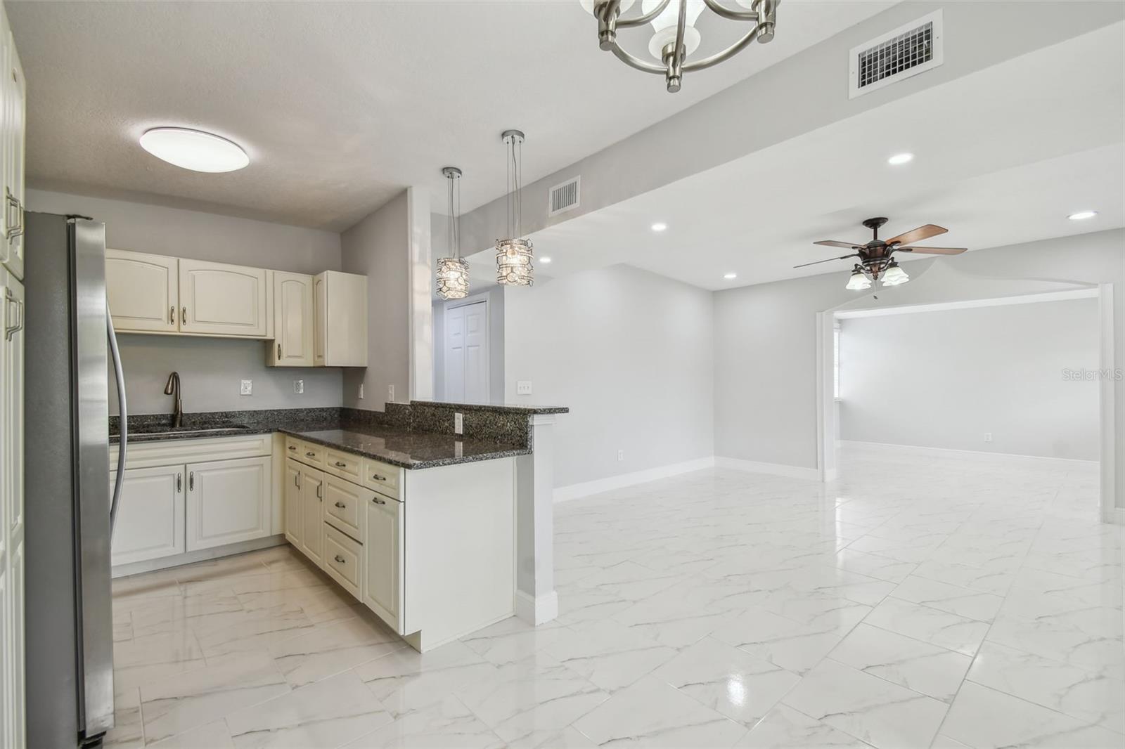 1905 E BROAD ST, TAMPA, FL, 33610