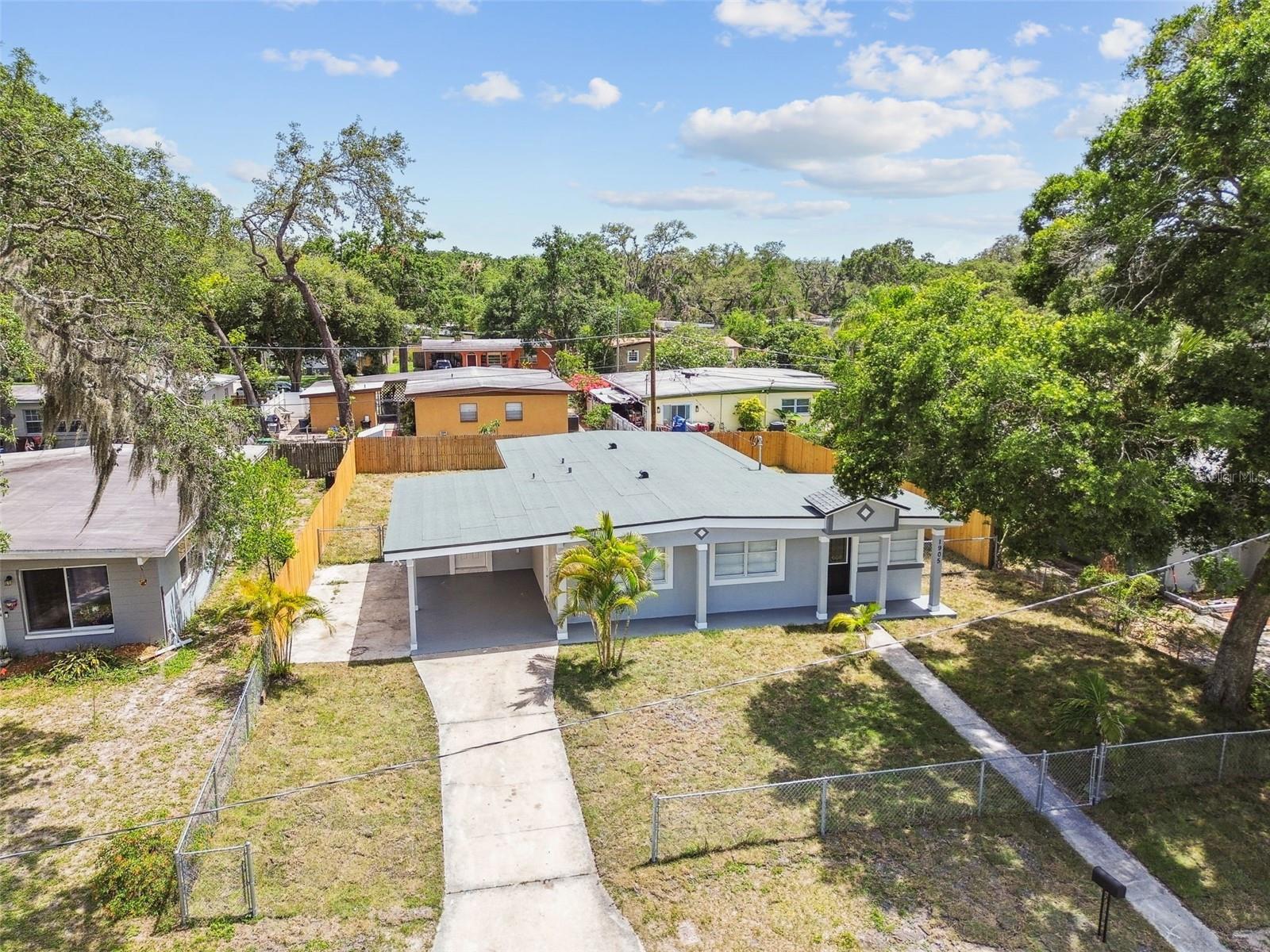 1905 E BROAD ST, TAMPA, FL, 33610