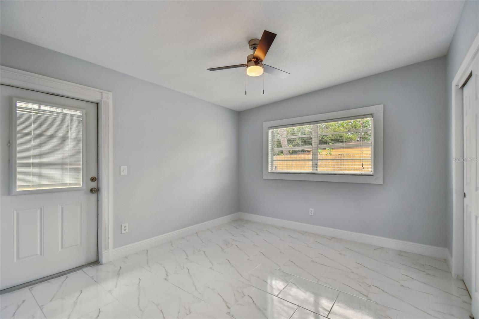 1905 E BROAD ST, TAMPA, FL, 33610