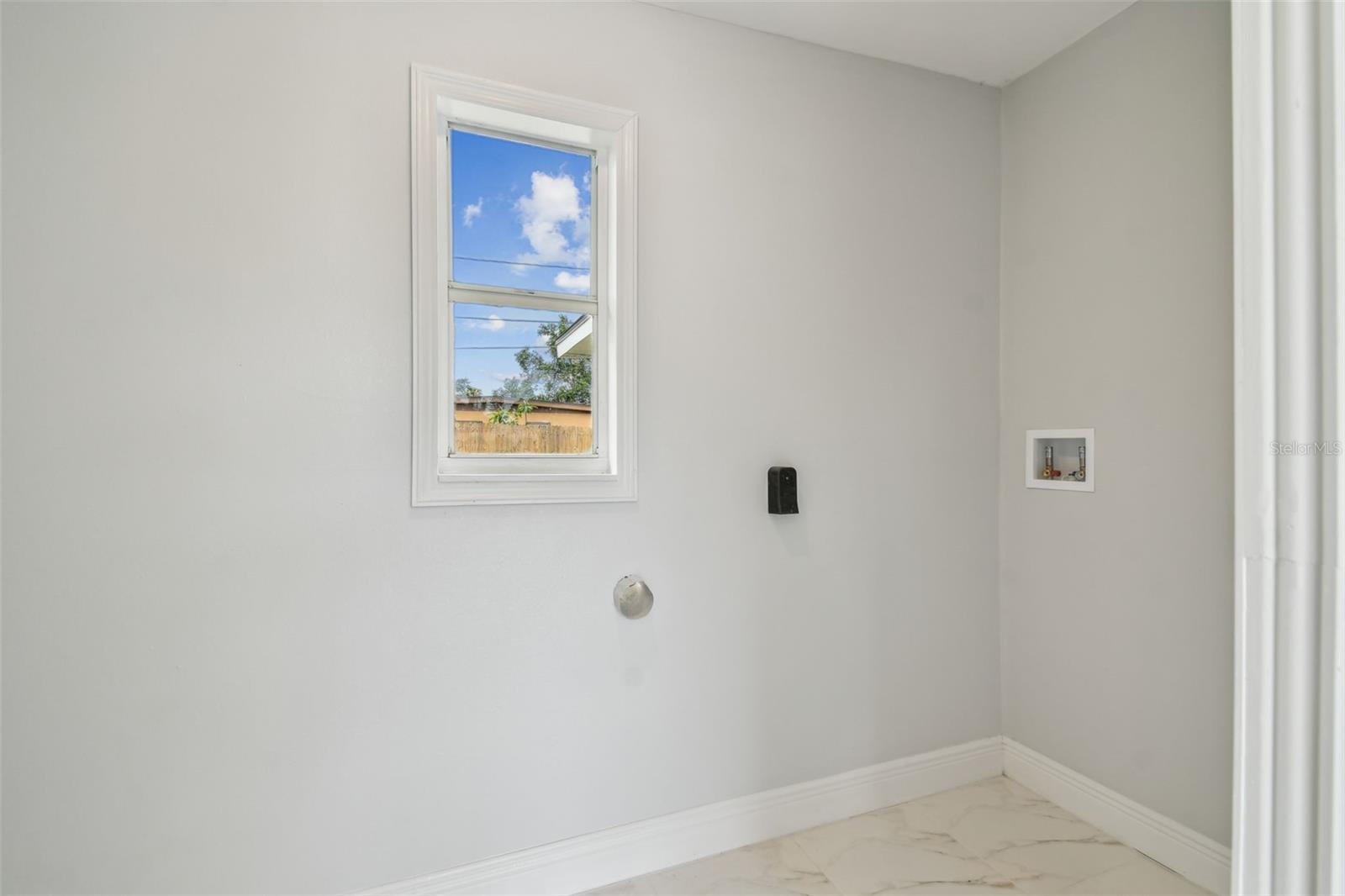 1905 E BROAD ST, TAMPA, FL, 33610