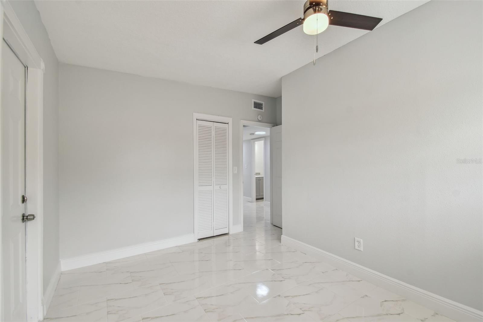 1905 E BROAD ST, TAMPA, FL, 33610