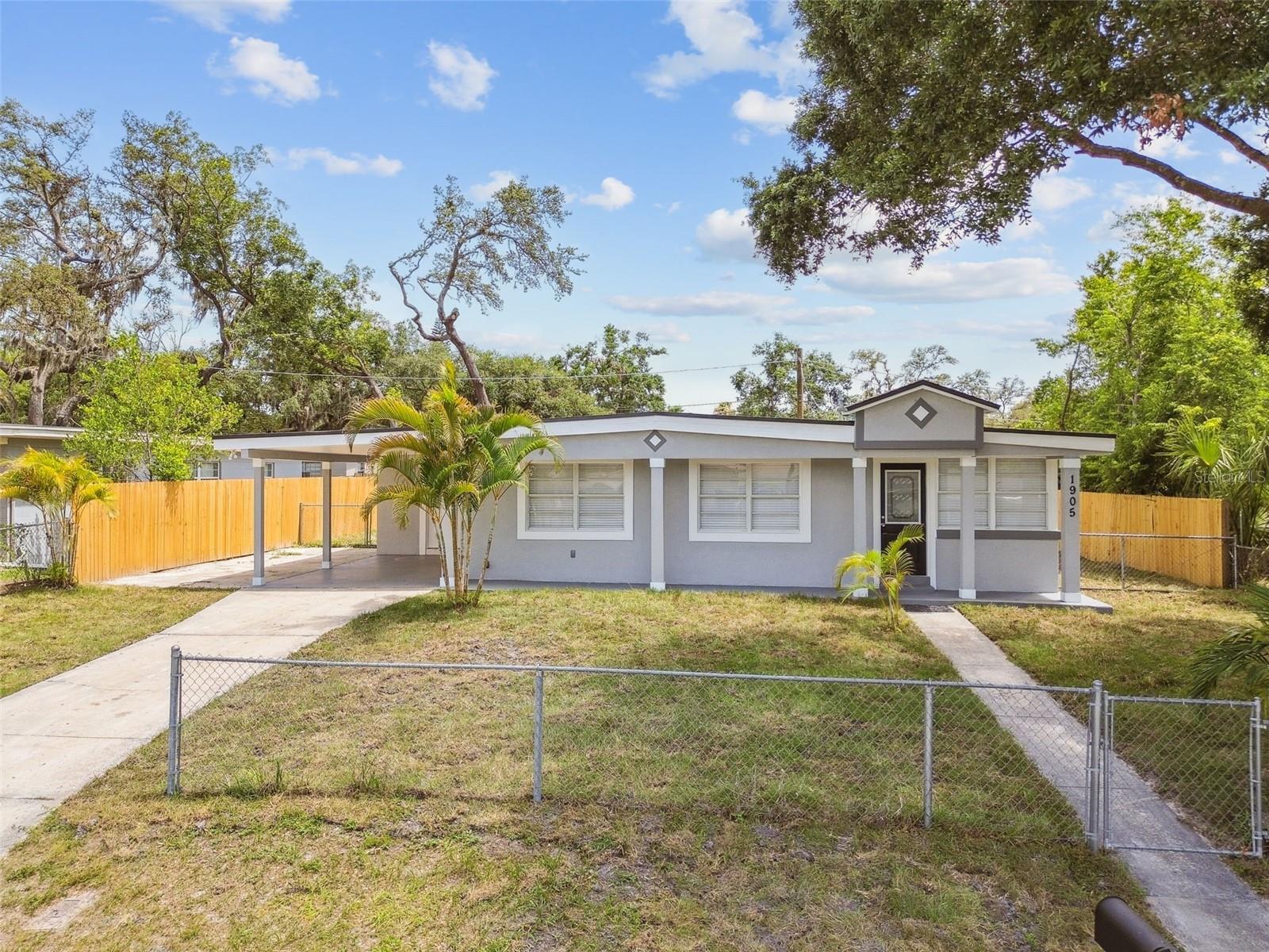 1905 E BROAD ST, TAMPA, FL, 33610