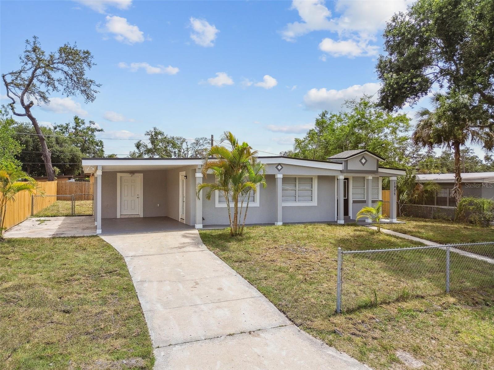 1905 E BROAD ST, TAMPA, FL, 33610