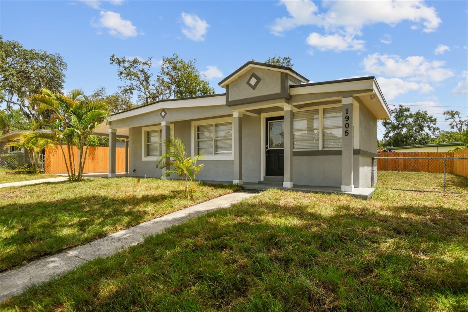 1905 E BROAD ST, TAMPA, FL, 33610