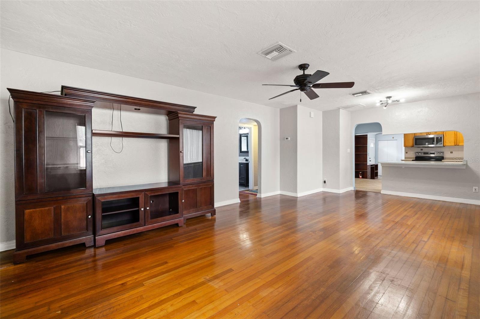 486 27TH AVE N, ST PETERSBURG, FL, 33704