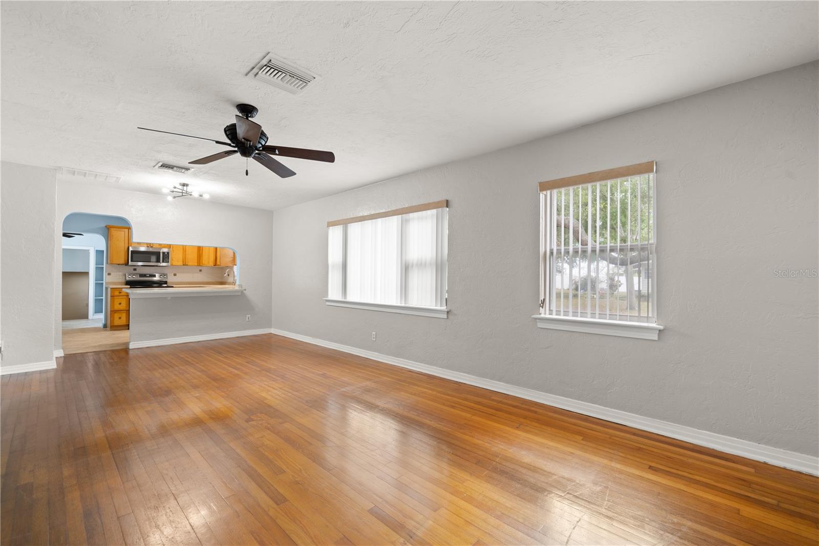 486 27TH AVE N, ST PETERSBURG, FL, 33704