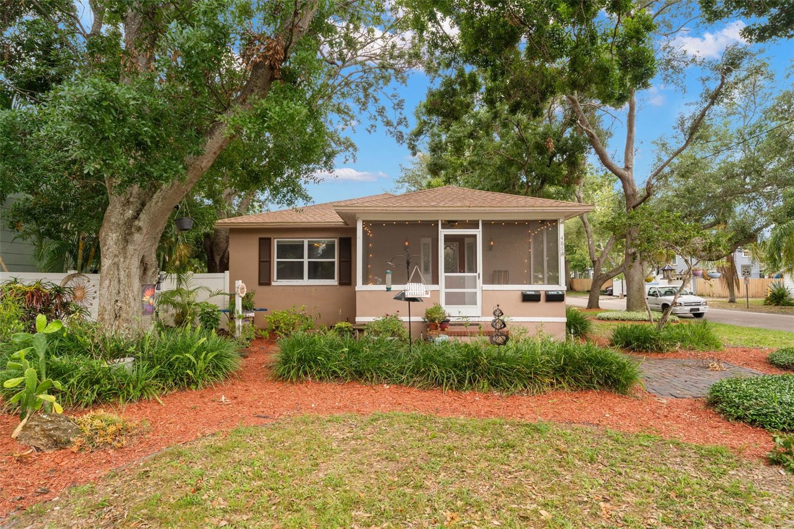 486 27TH AVE N, ST PETERSBURG, FL, 33704