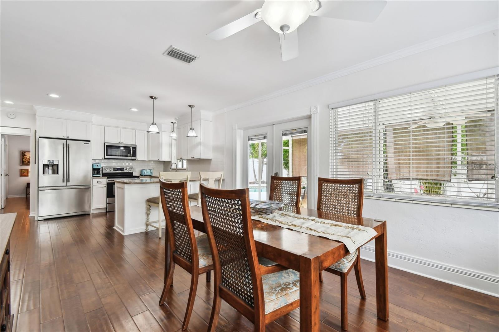 2560 51ST ST N, ST PETERSBURG, FL, 33710