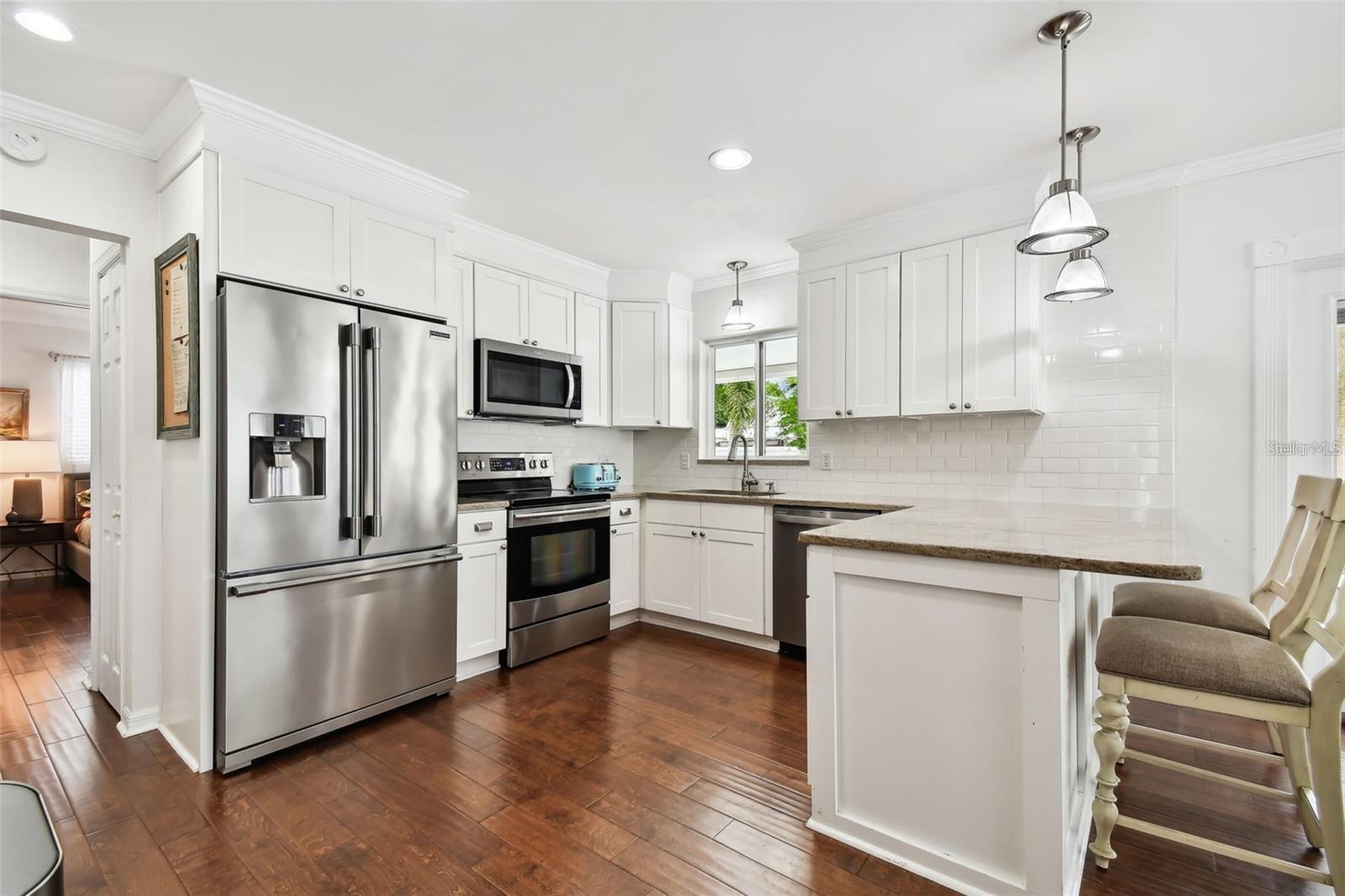 2560 51ST ST N, ST PETERSBURG, FL, 33710