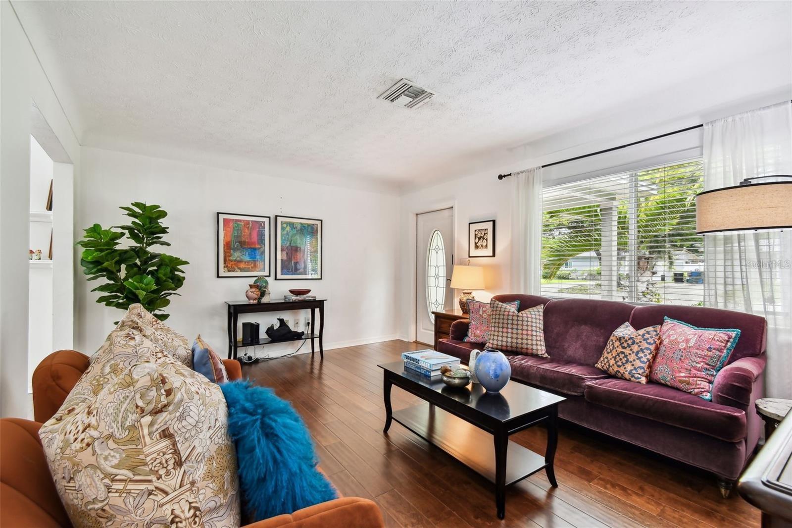 2560 51ST ST N, ST PETERSBURG, FL, 33710