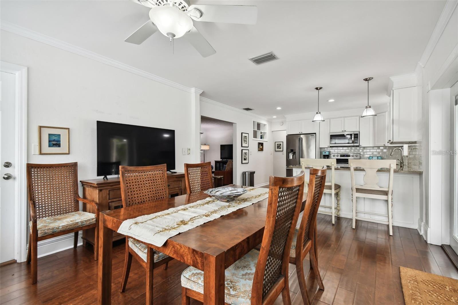 2560 51ST ST N, ST PETERSBURG, FL, 33710