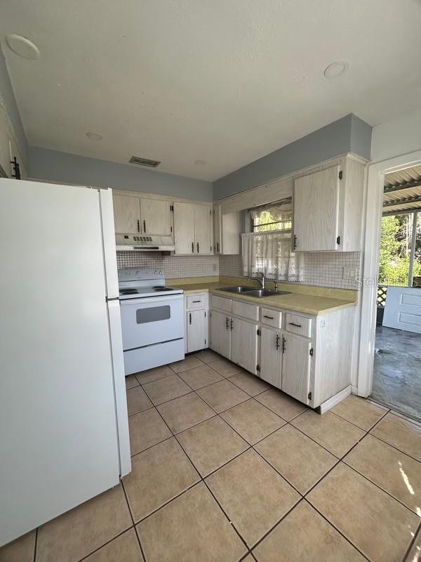 4116 YOUTH CARE LN, SEBRING, FL, 33870