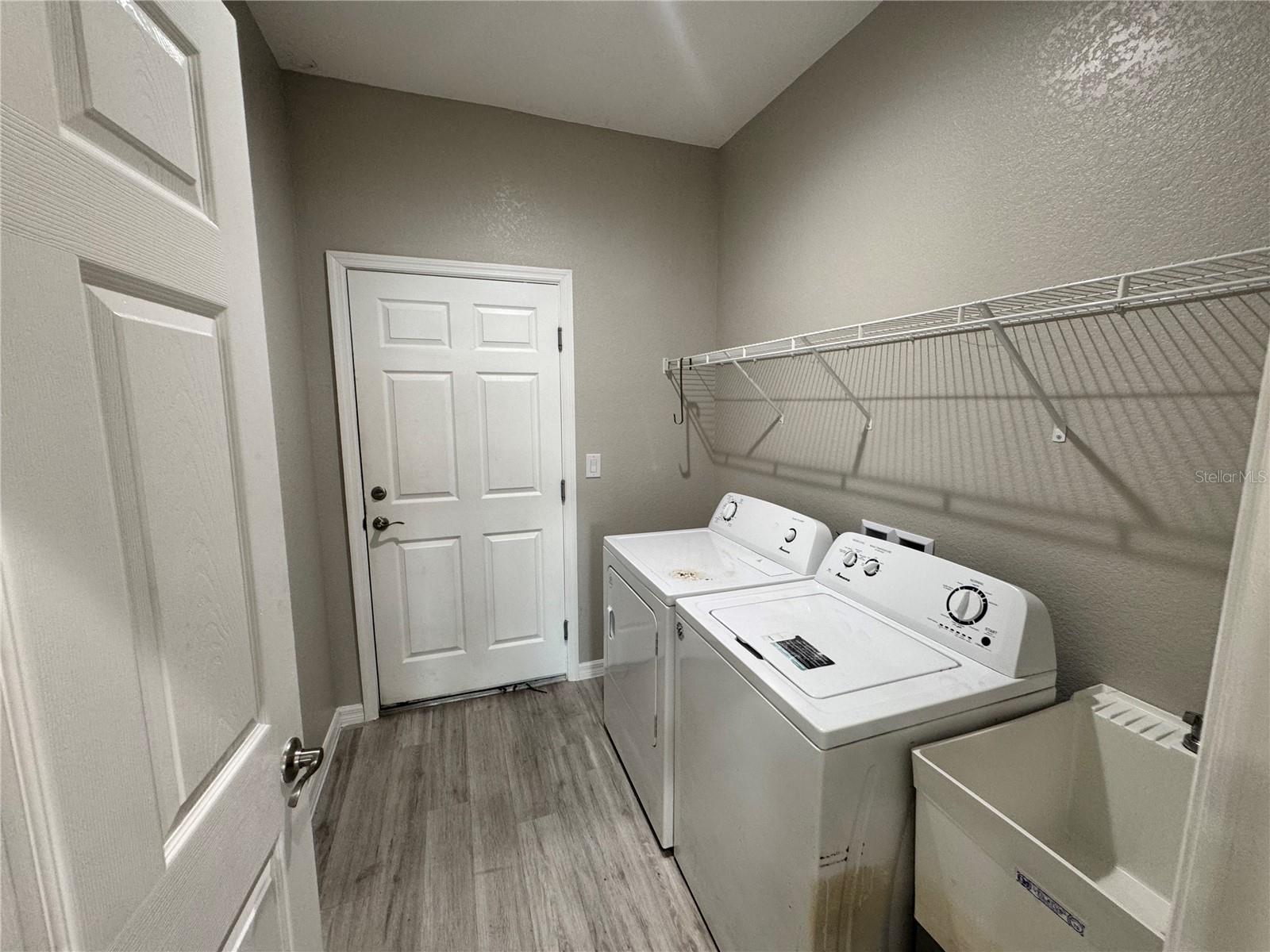 2756 PEBBLE AVE, NORTH PORT, FL, 34286