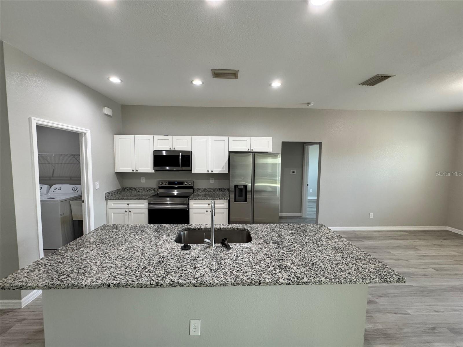 2756 PEBBLE AVE, NORTH PORT, FL, 34286