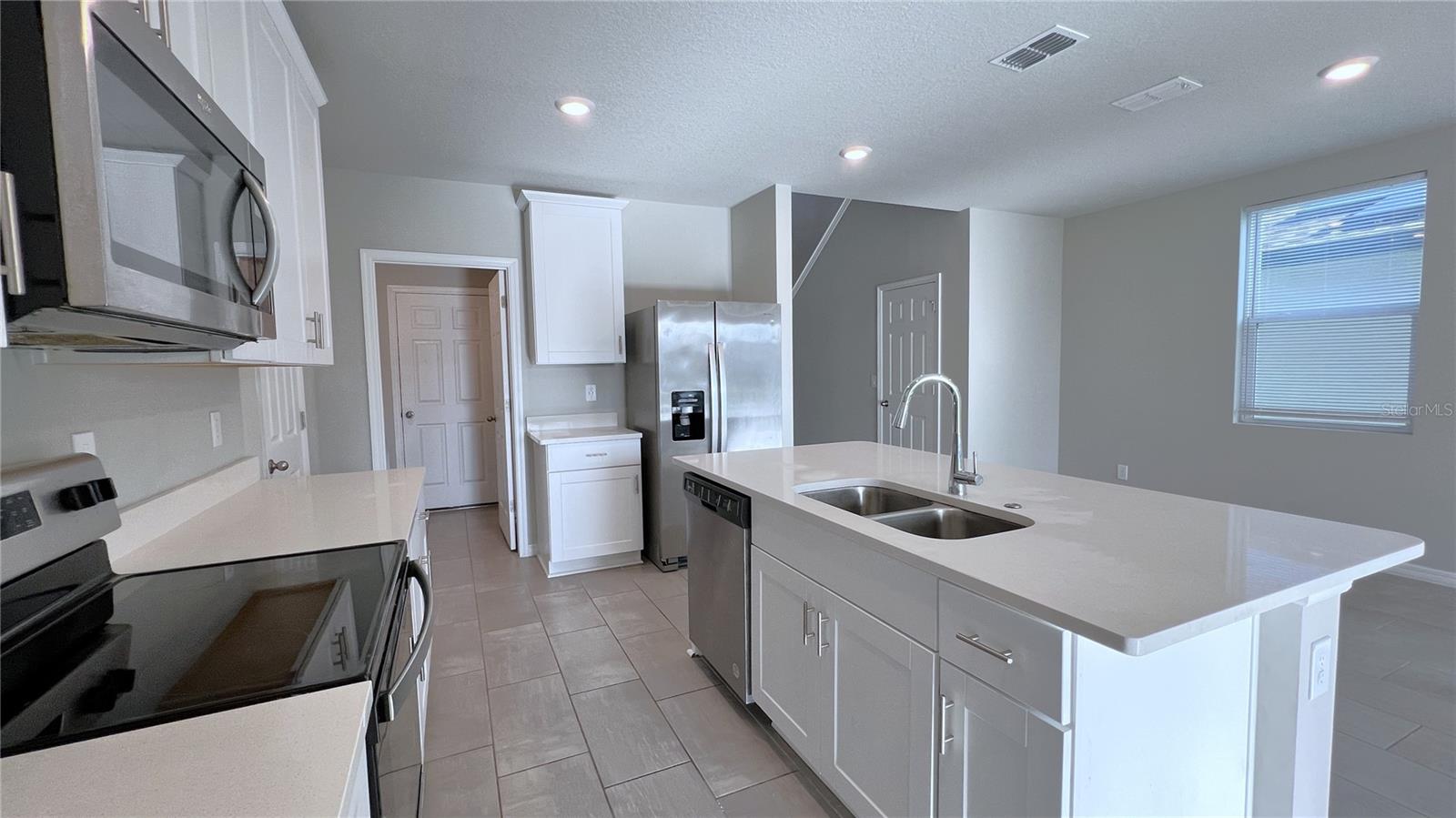 3253 BELLA VISTA DR, DAVENPORT, FL, 33896