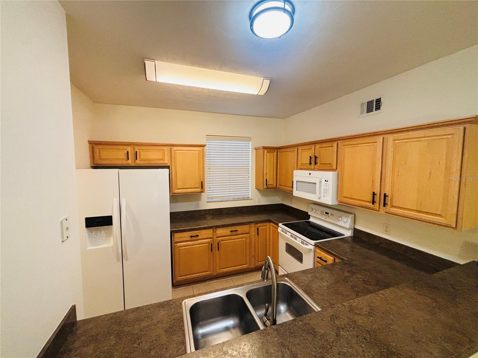 820 NW 19TH AVE #B, GAINESVILLE,, FL, 32609