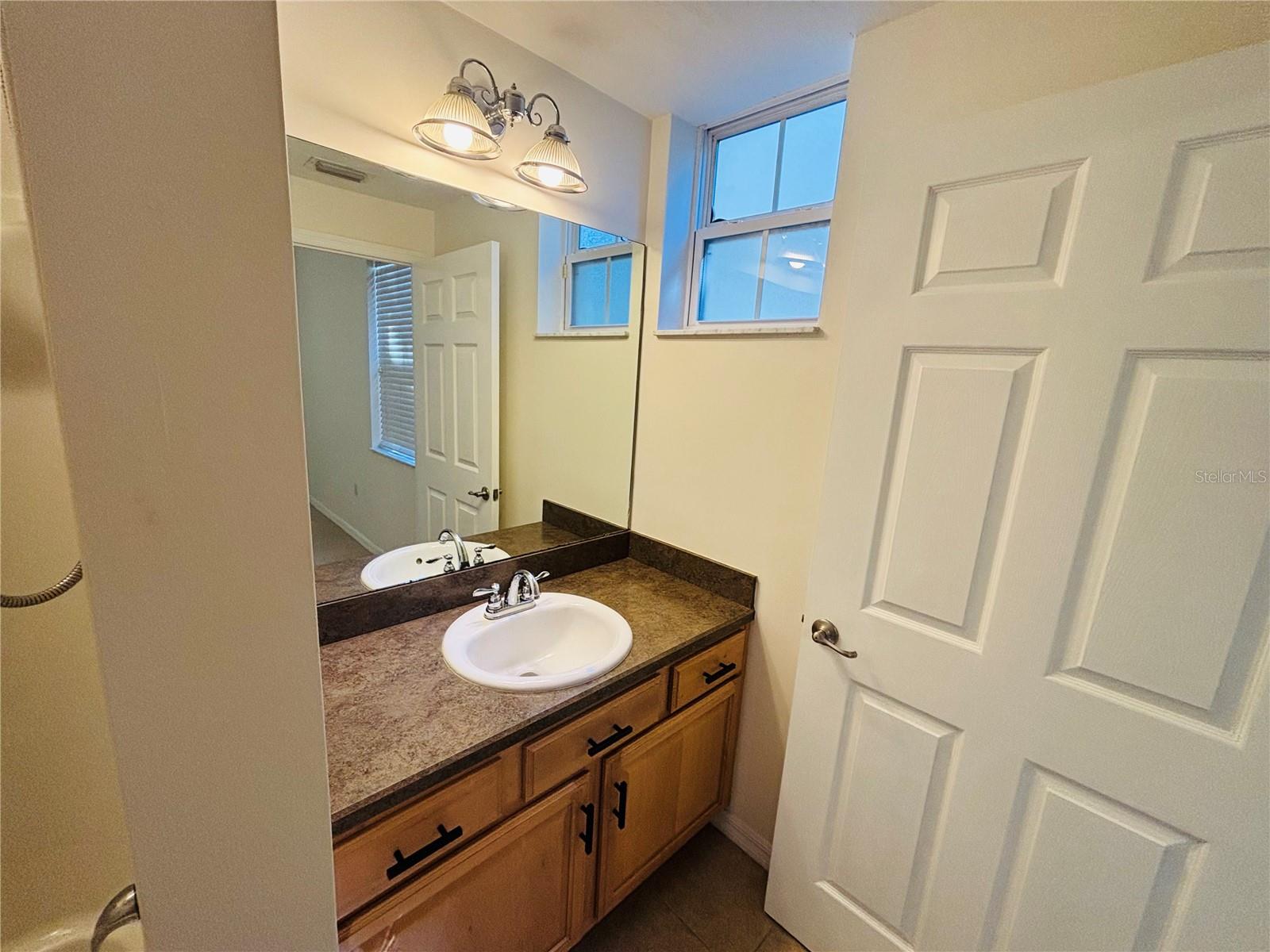 820 NW 19TH AVE #B, GAINESVILLE,, FL, 32609