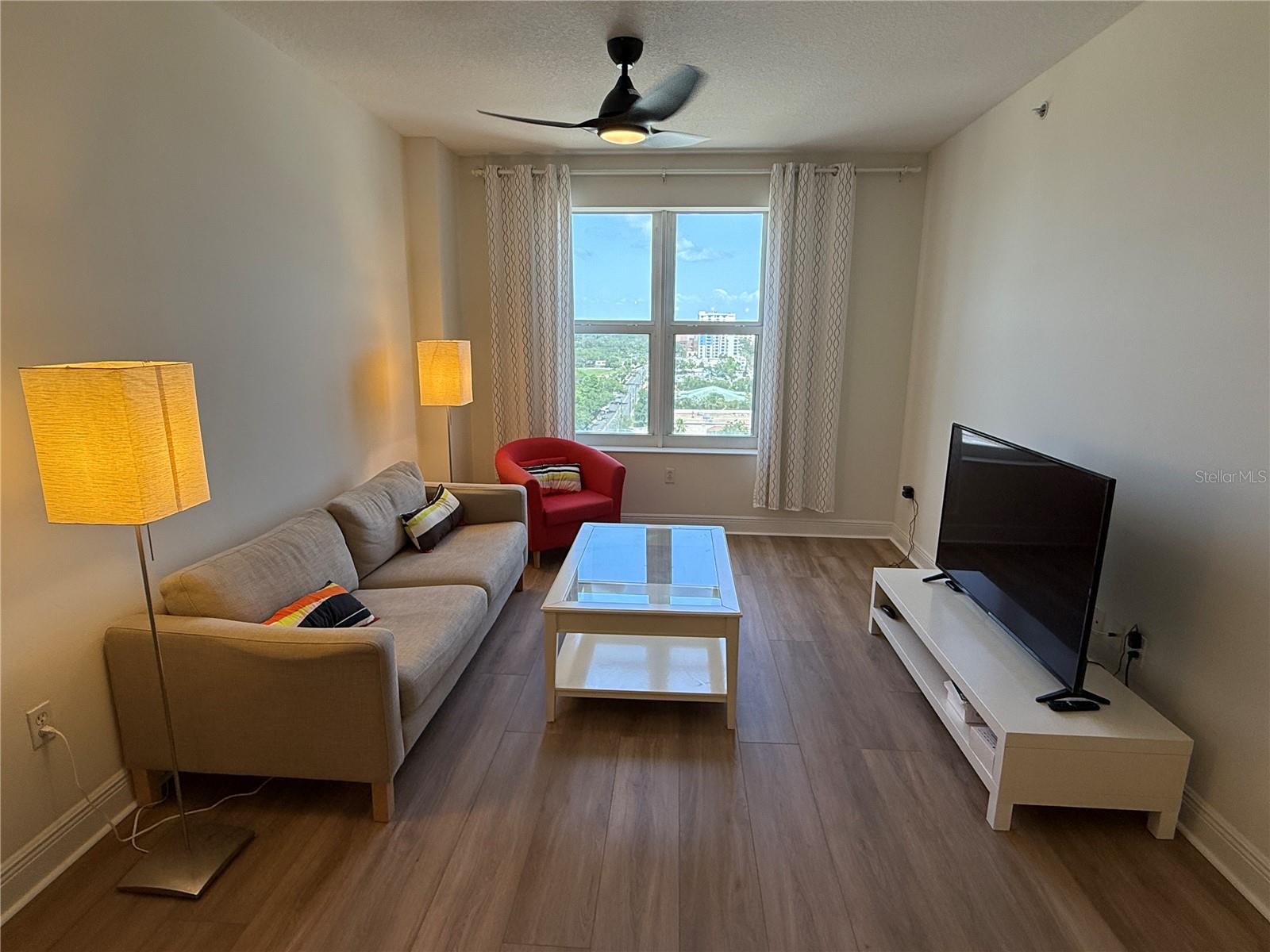 628 CLEVELAND ST #1210, CLEARWATER, FL, 33755