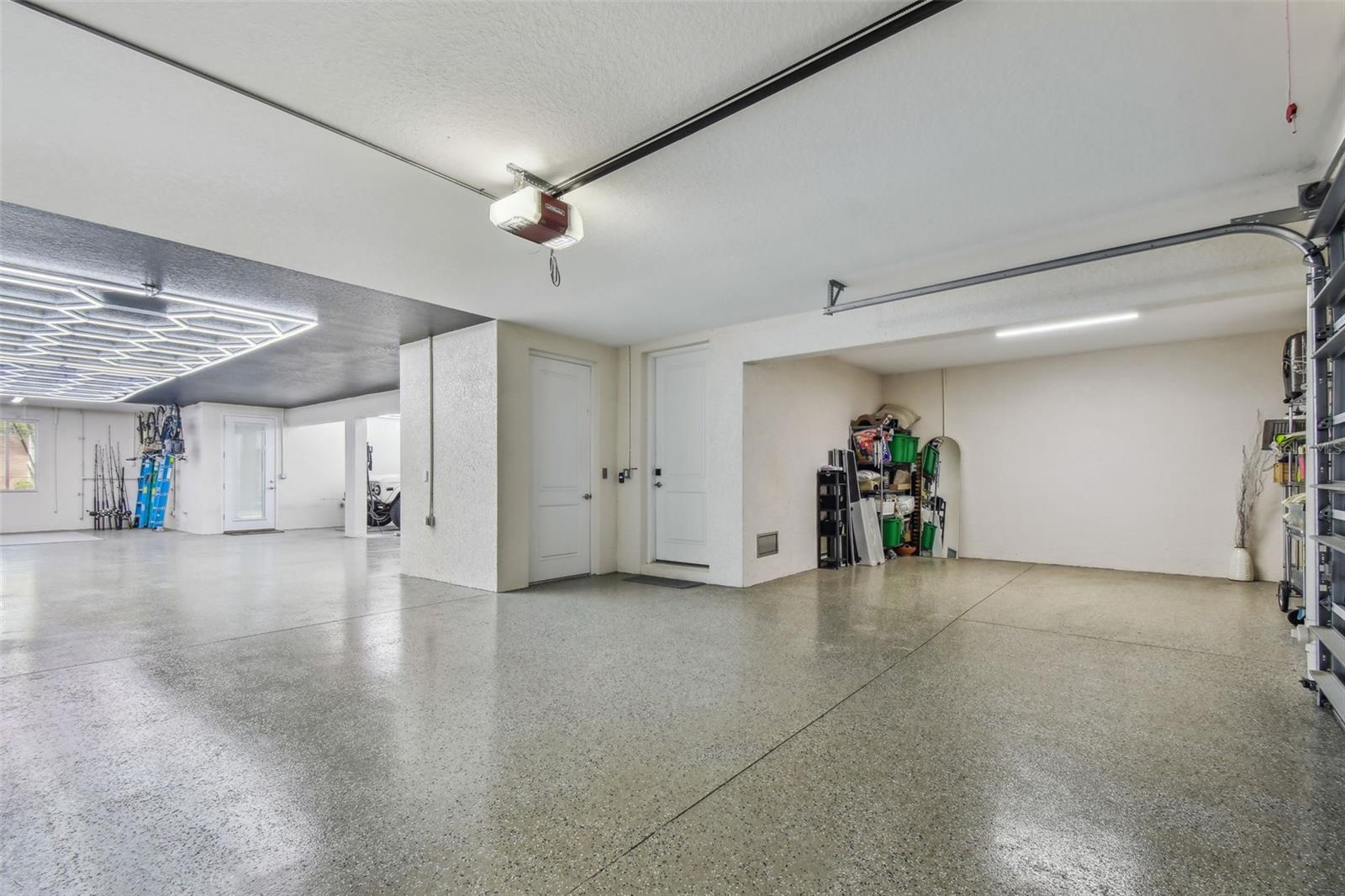 18 FRANKLIN CT S #D, ST PETERSBURG, FL, 33711