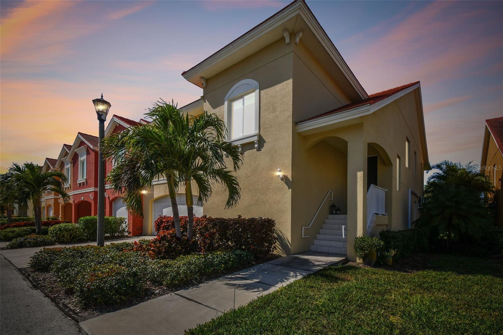 18 FRANKLIN CT S #D, ST PETERSBURG, FL, 33711