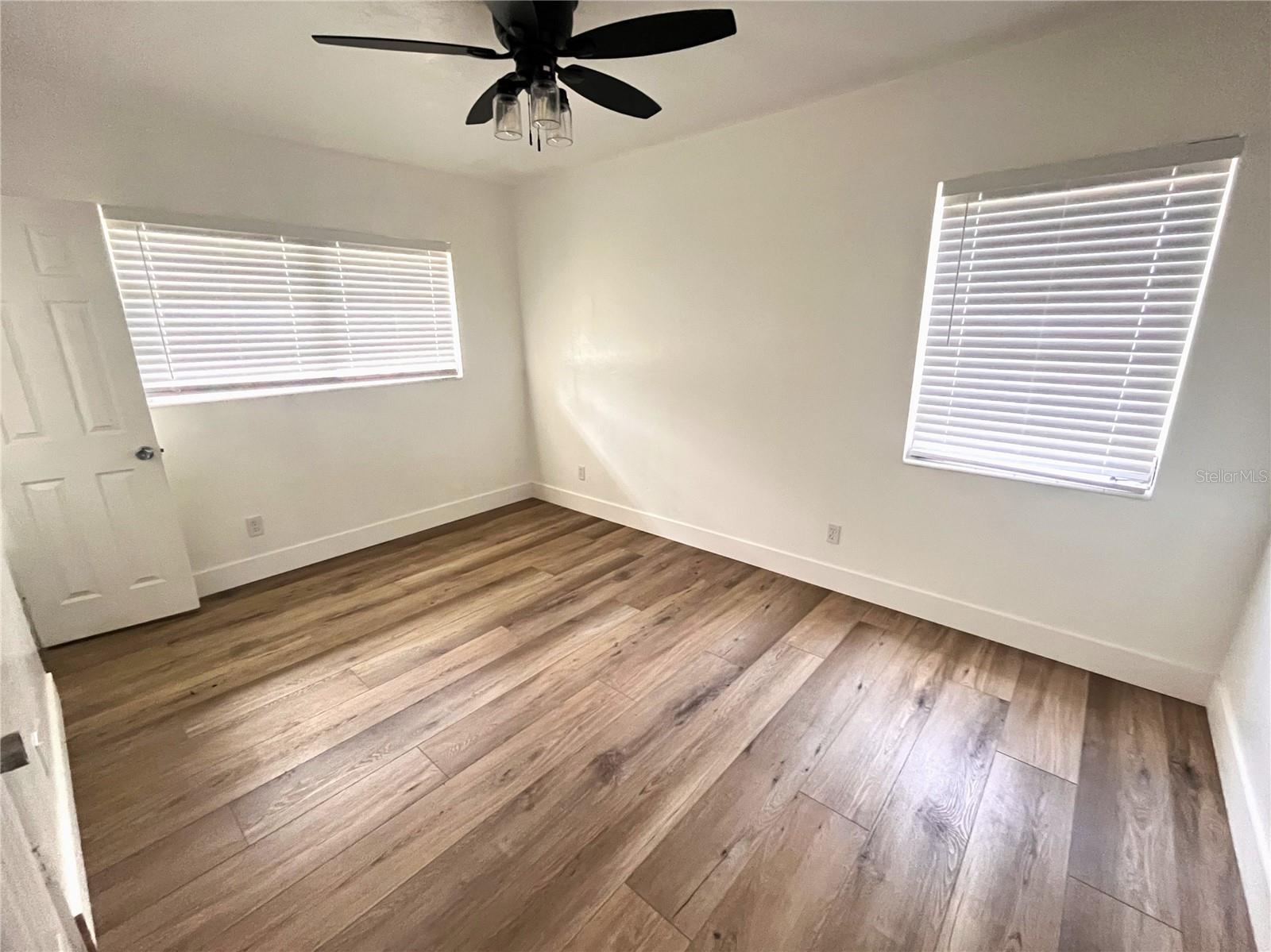 2000 CRAFT LN, SARASOTA, FL, 34239