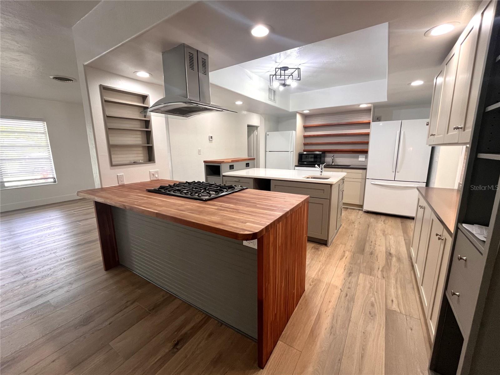 2000 CRAFT LN, SARASOTA, FL, 34239