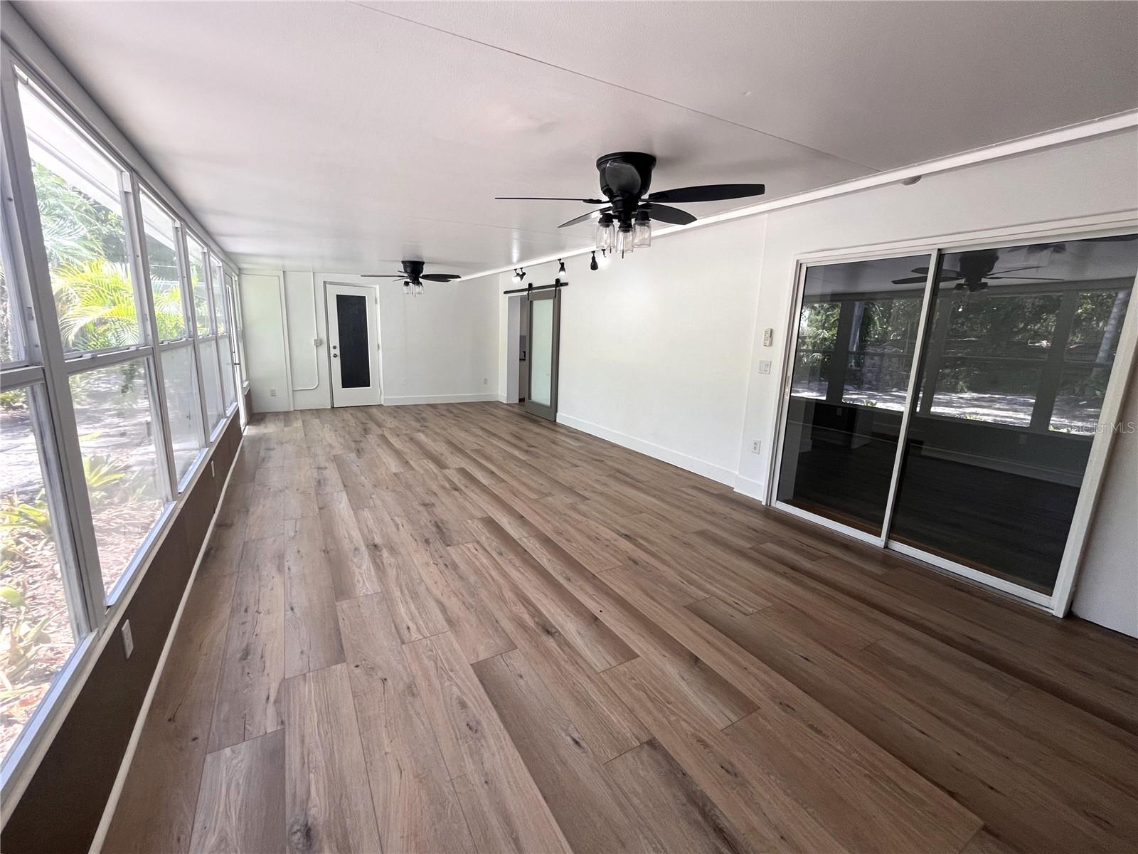 2000 CRAFT LN, SARASOTA, FL, 34239