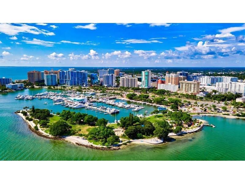 2000 CRAFT LN, SARASOTA, FL, 34239