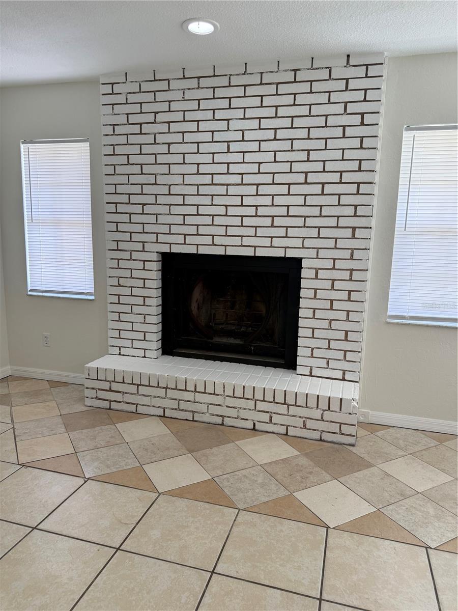 2817 NE 18TH AVE, OCALA, FL, 34470