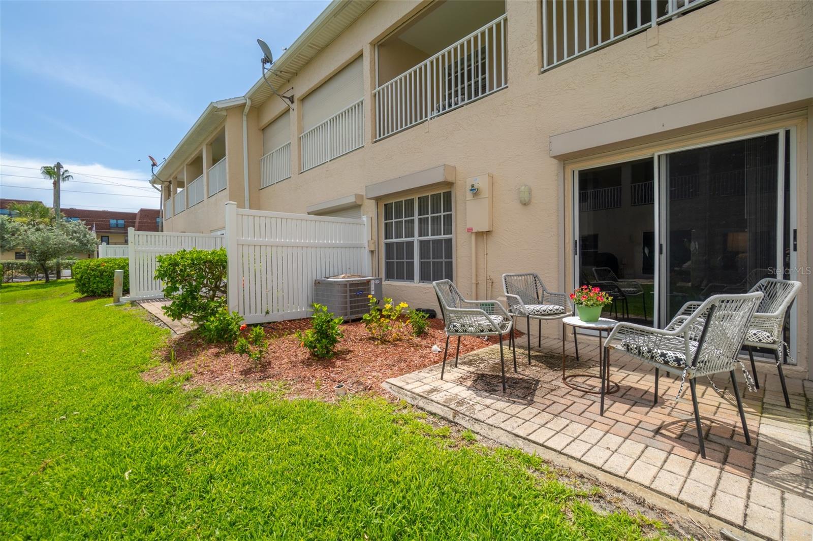 5201 OCEAN BEACH BLVD #4, COCOA BEACH, FL, 32931