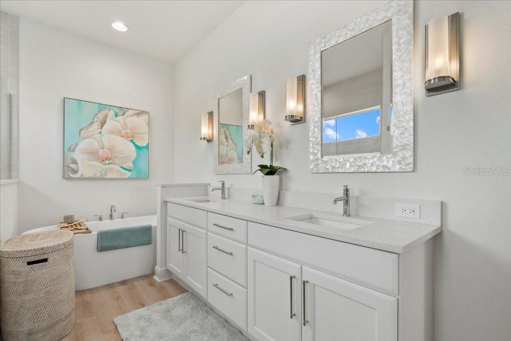 271 MONET TRL, BRADENTON, FL, 34212