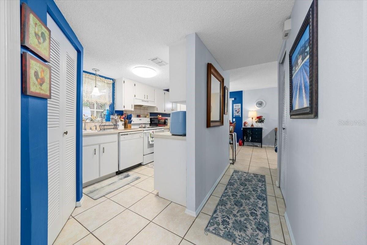 7961 MIDWAY DRIVE TER #J102, OCALA, FL, 34472