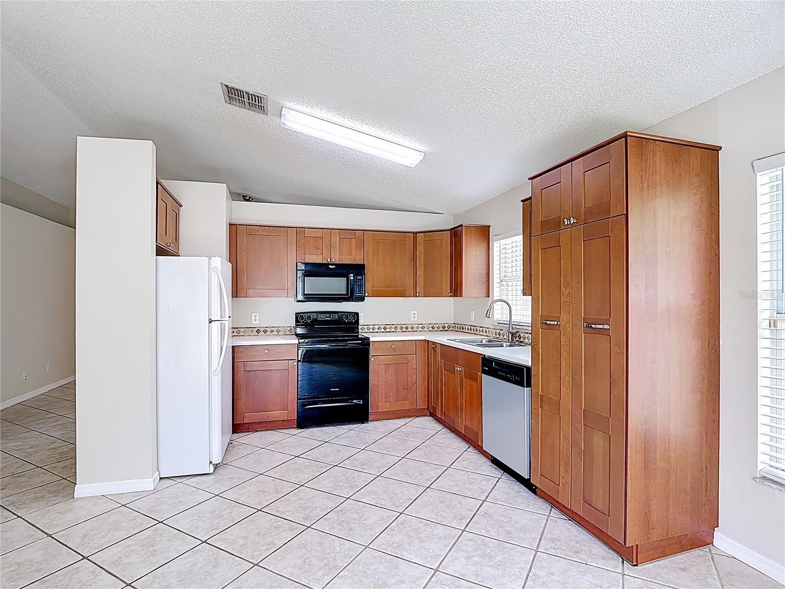 2422 CONDADO CT, KISSIMMEE, FL, 34743